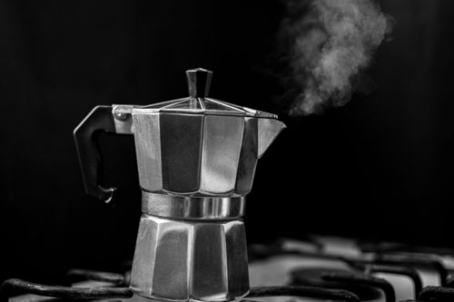Как варить кофе в гейзерной кофеварке?